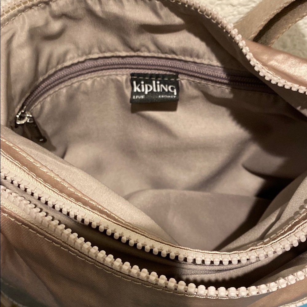 Kipling Metallic Glow Crossbody Bag with Signature Charm NWT - Picture 4 of 4